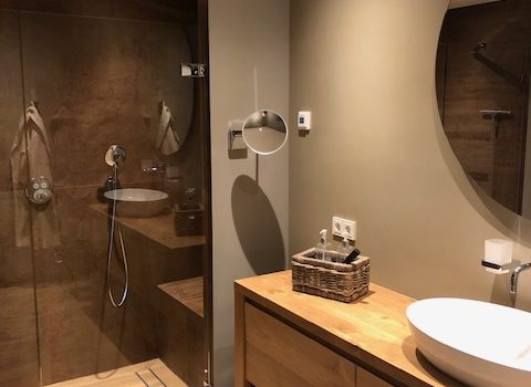 Van Heugten Baddesign Renovatie badkamer Helmond