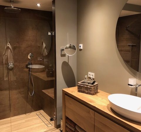 Van Heugten Baddesign Renovatie badkamer Helmond